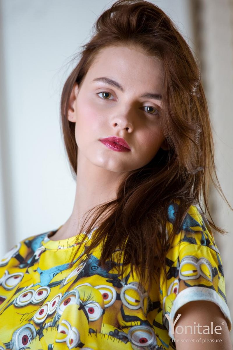 Фаина, 23